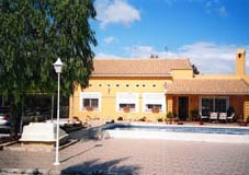 Fortuna Property - 5 Bedroom Detached Villa